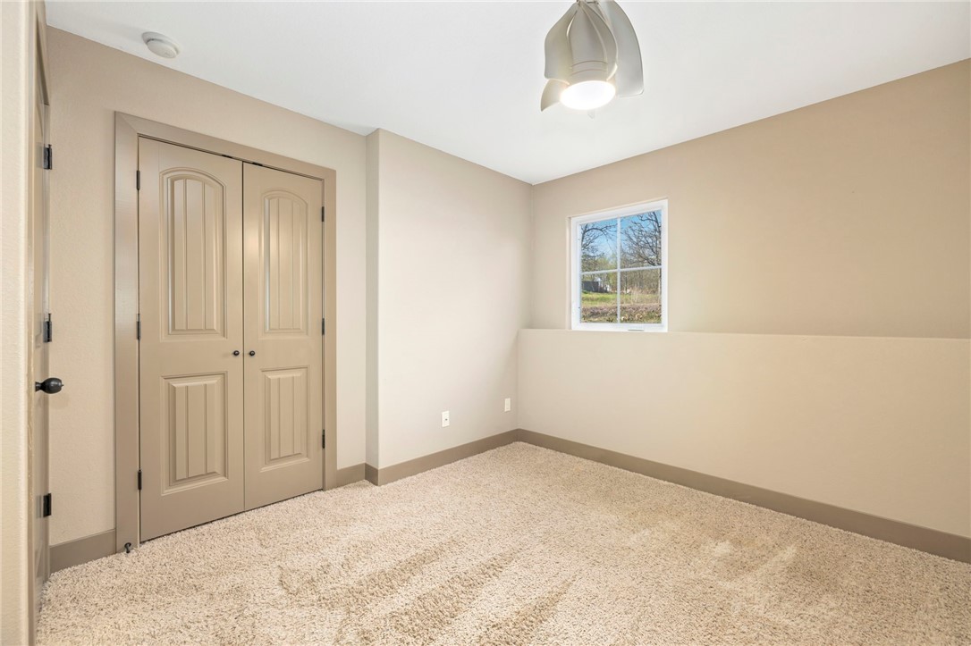 Mountain View Sub Cave Spgs - Residential