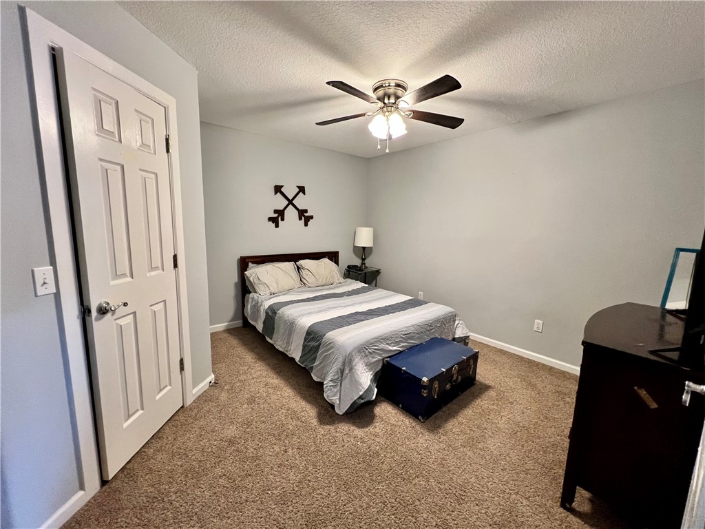 27-17-33-RURAL - Residential