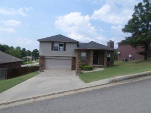 Beautiful home with open floor plan, granite counters, laundry chute,come see this homeāāāāāāāāāāāāāāāāāāāāāāāāāāāāāāāā today.