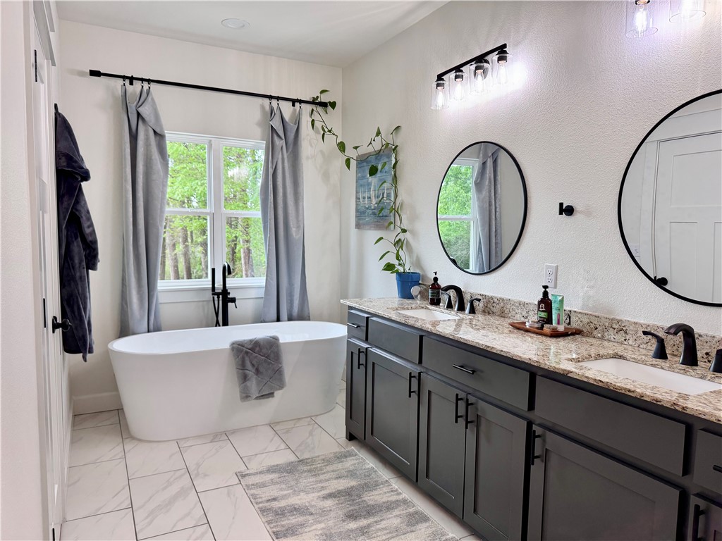 Rolling Hills - Residential