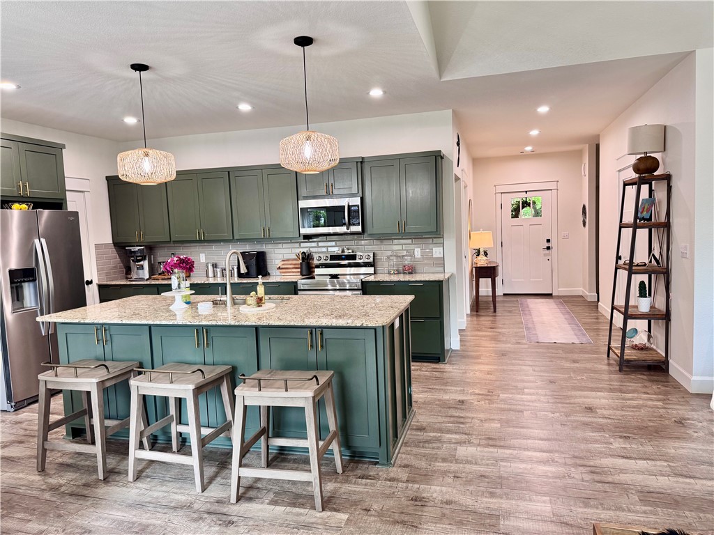 Rolling Hills - Residential