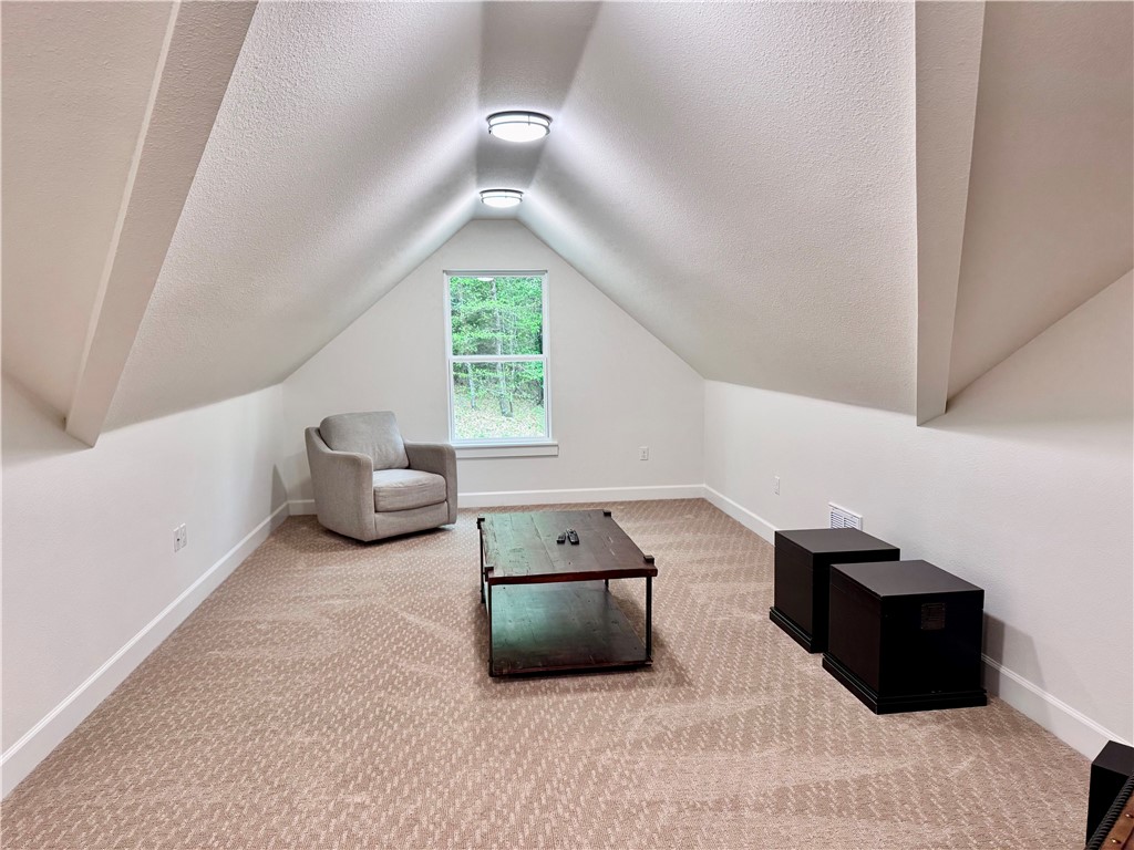 Rolling Hills - Residential