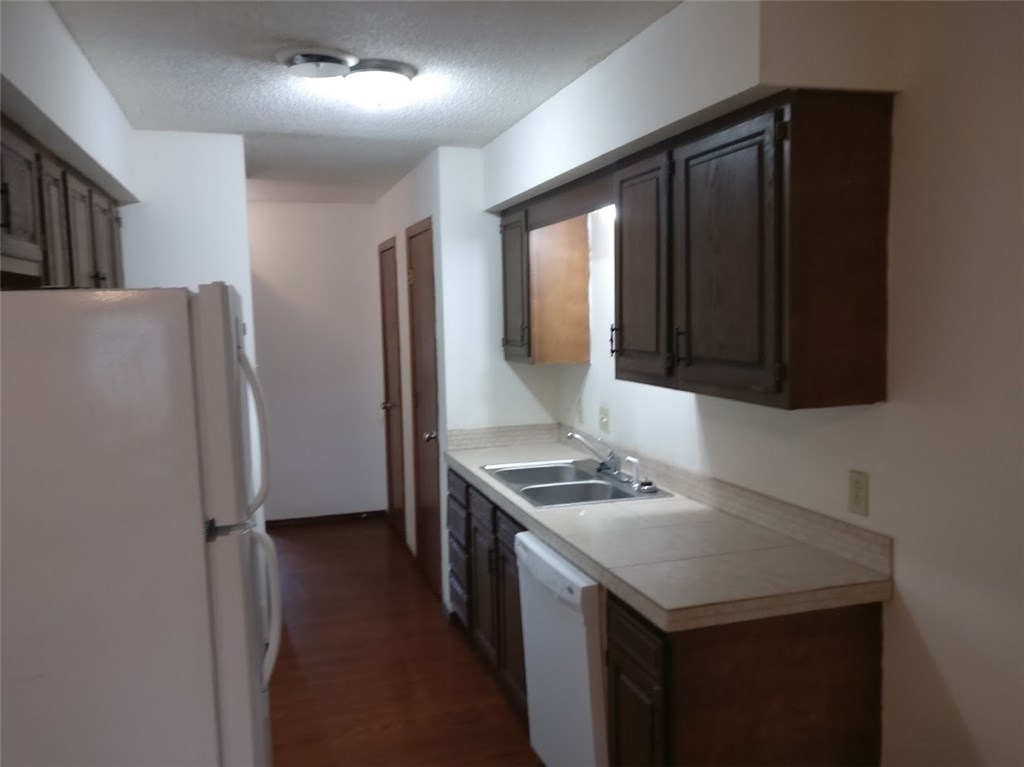 Rolling Meadows Phase 1 - Residential Lease