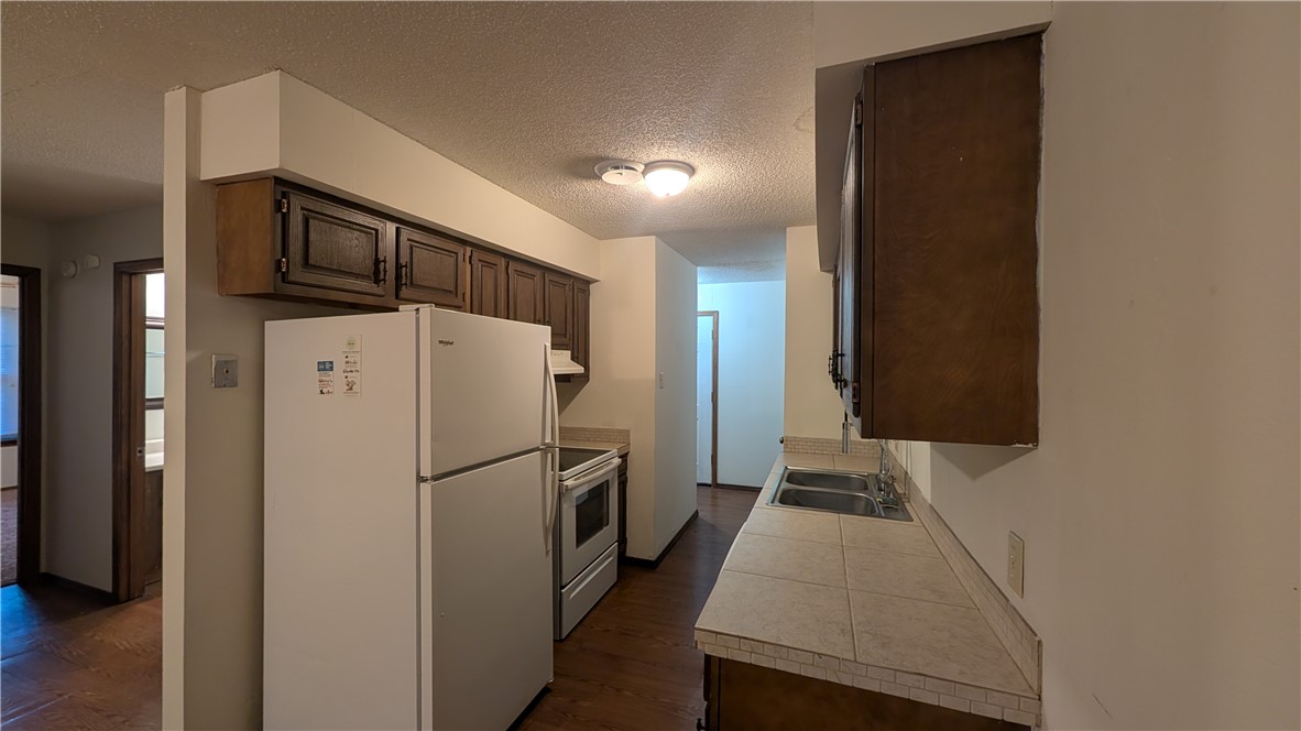 Rolling Meadows Phase 1 - Residential Lease