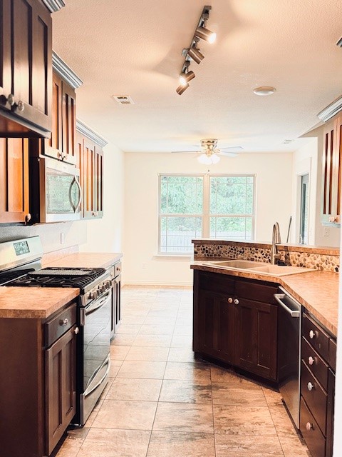 Creekwood Manor Pea Ridge - Residential