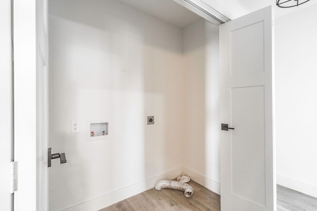 n / a - Residential