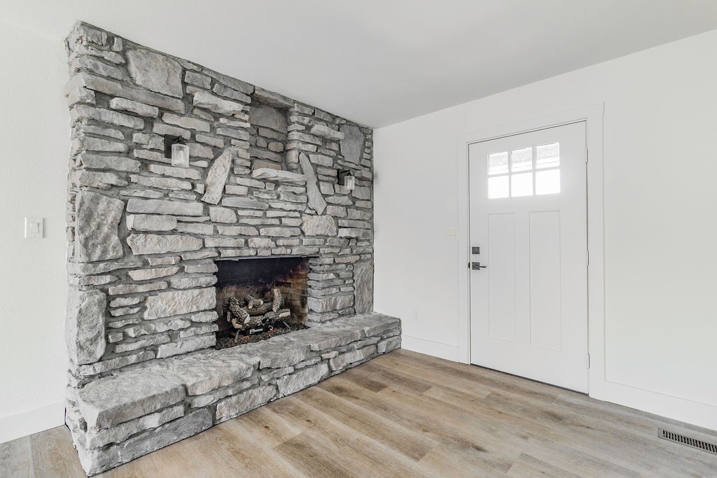 n / a - Residential