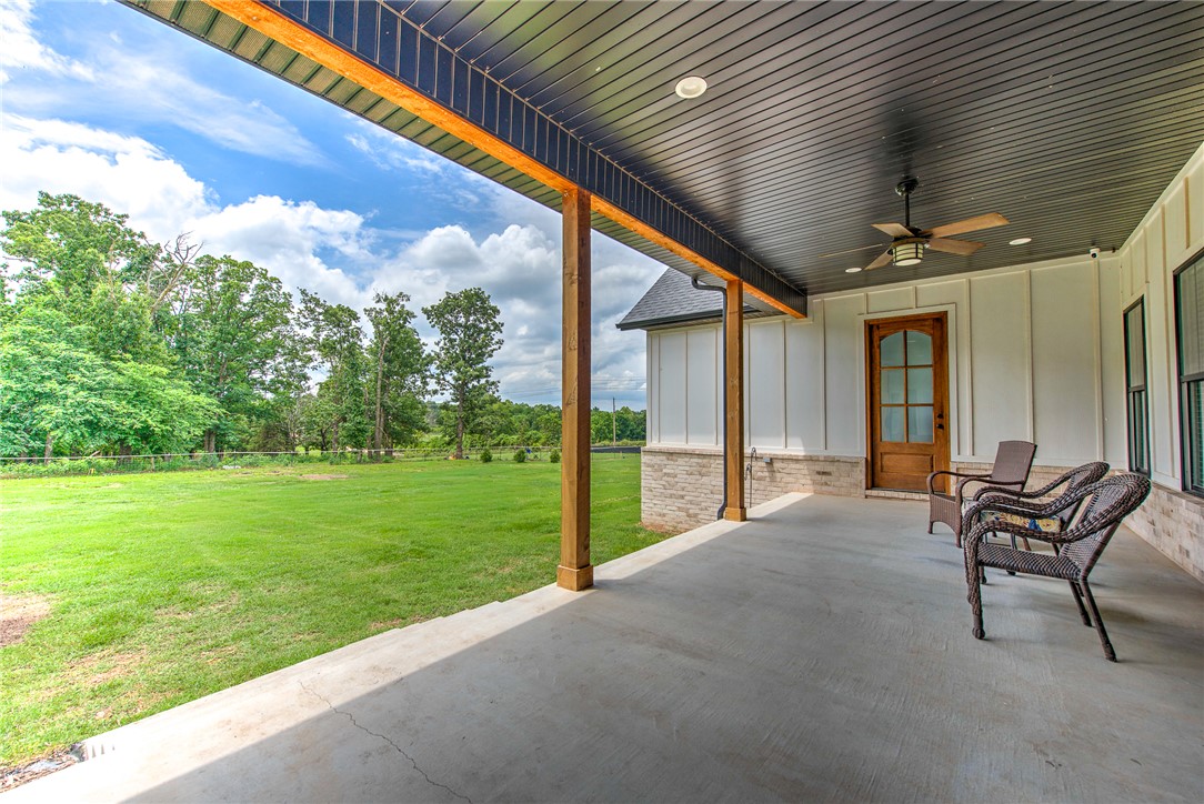 Michael E James Pls 985 Tr - Residential