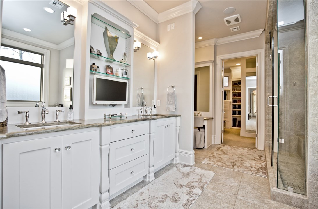 PINNACLE - Residential