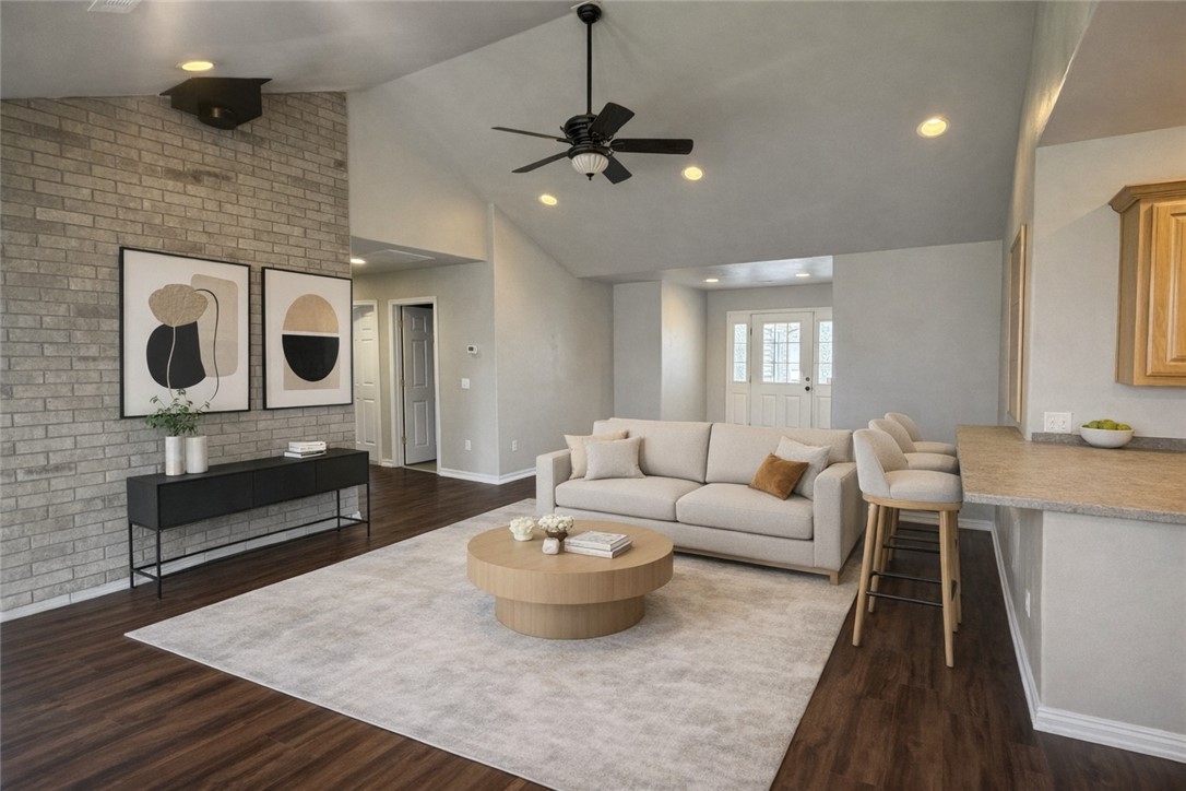 Cardigan Sub Bvv - Residential Lease