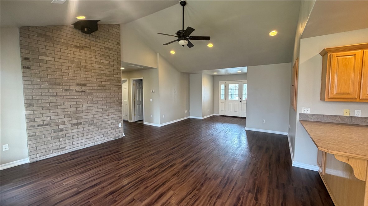 Cardigan Sub Bvv - Residential Lease