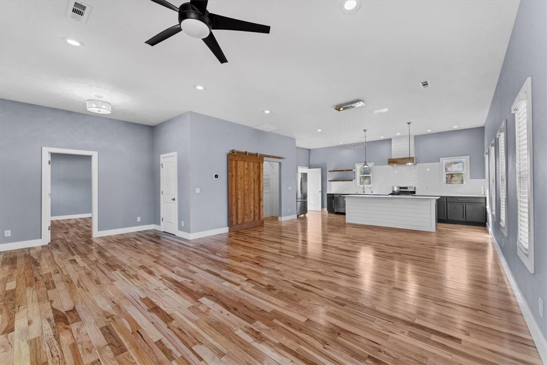 BUILDER'S PERSONAL 2018 CUSTOM HOME. Featuring all-brick, hickory floors, central main floor + 3 high efficiency mini-splits for zoned heat/cool in basement, on demand water heater for high efficiency/low utilities. 4 bedrooms, 3 full + half bath. Private studio quarters with kitchenette, bath, and exterior access at lower level. No carpet, reverse osmosis water filtration system, extensive high-R insulation throughout home, walk-in showers, gas range, stainless steel appliances. Immaculate & move-in ready. Decks, dead-end/cul-de-sac location with a view to the east into the Boston Mountains.
More pics coming.