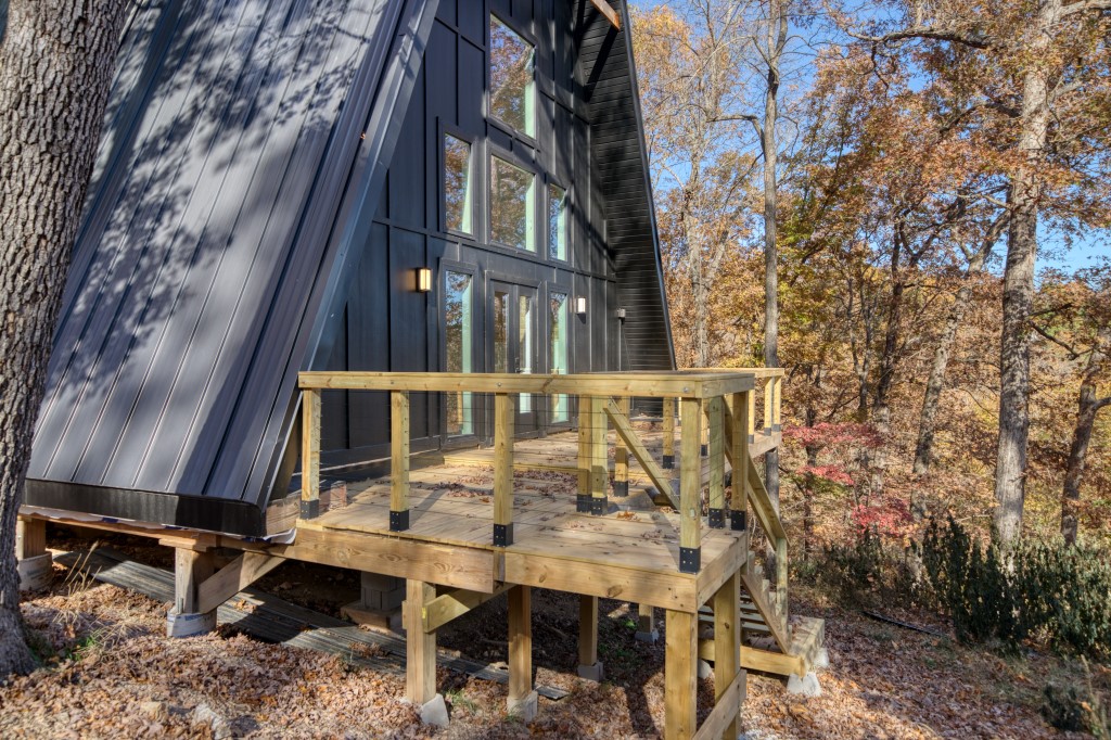 Lake Forest Acres #2 - Residential