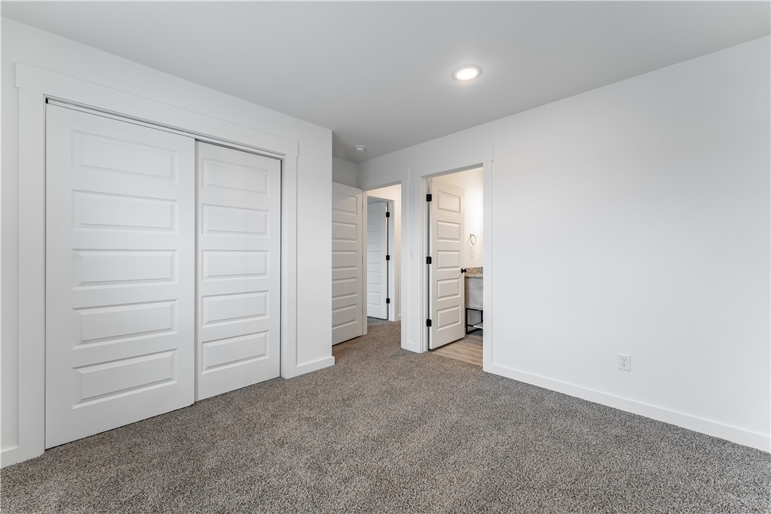 FEATHERSTON VILLAGE PH 1-CENTERTON - Residential Lease