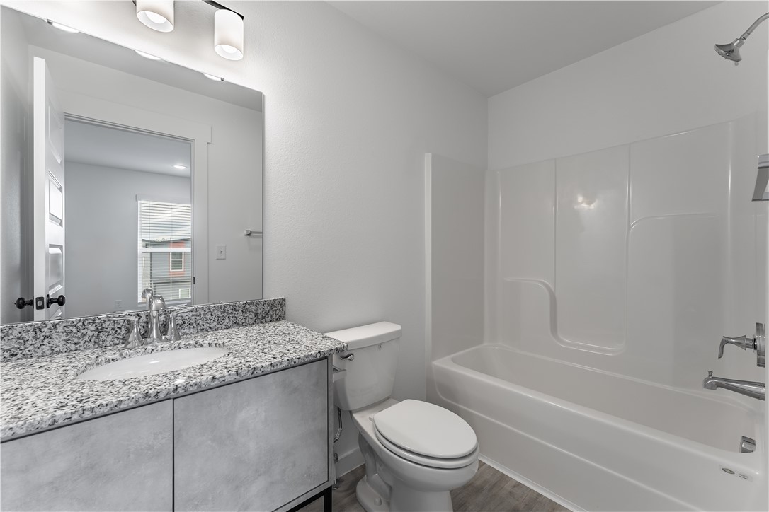 FEATHERSTON VILLAGE PH 1-CENTERTON - Residential Lease