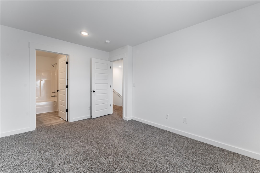 FEATHERSTON VILLAGE PH 1-CENTERTON - Residential Lease