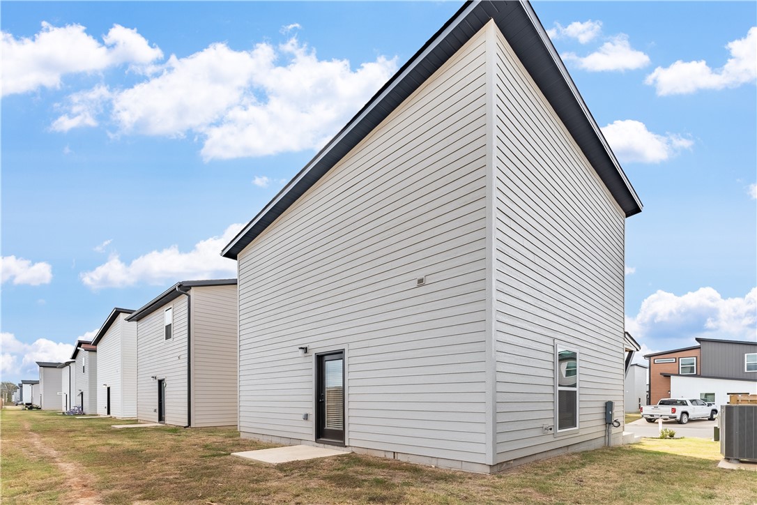 FEATHERSTON VILLAGE PH 1-CENTERTON - Residential Lease