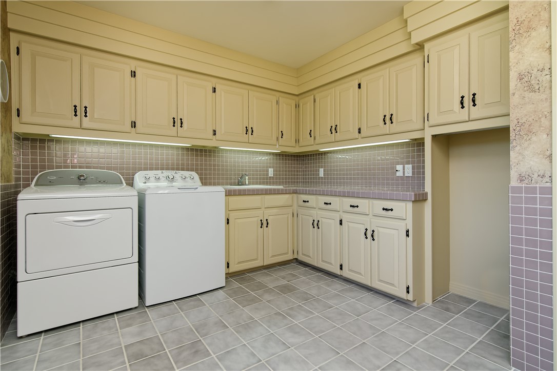 Emerald Point Sub - Residential