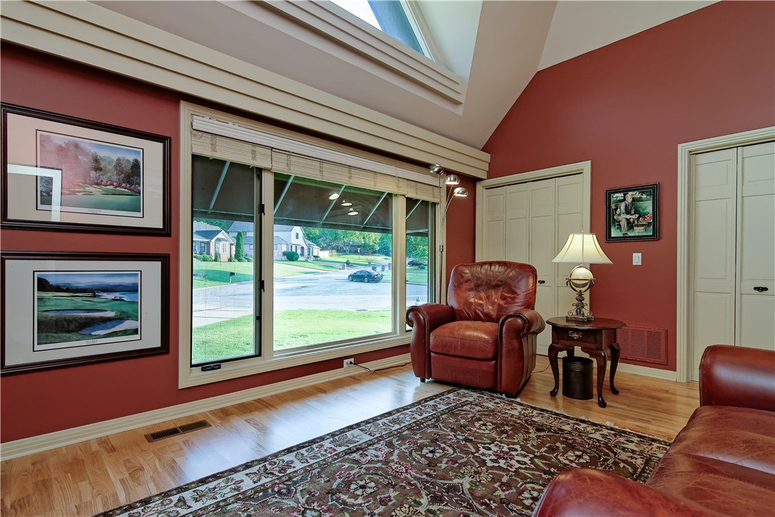 Emerald Point Sub - Residential