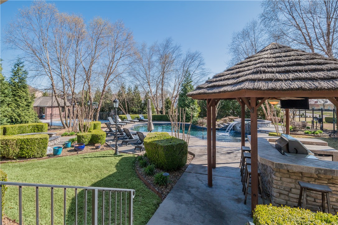 Pinnacle - Residential