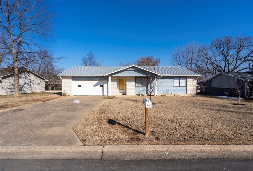 Hickory Hills Sub Siloam Spgs - Residential