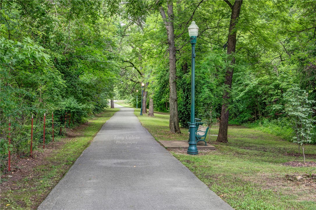 Hickory Hills Sub Siloam Spgs - Residential