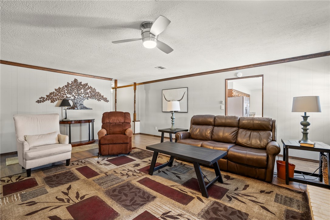 Hickory Hills Sub Siloam Spgs - Residential