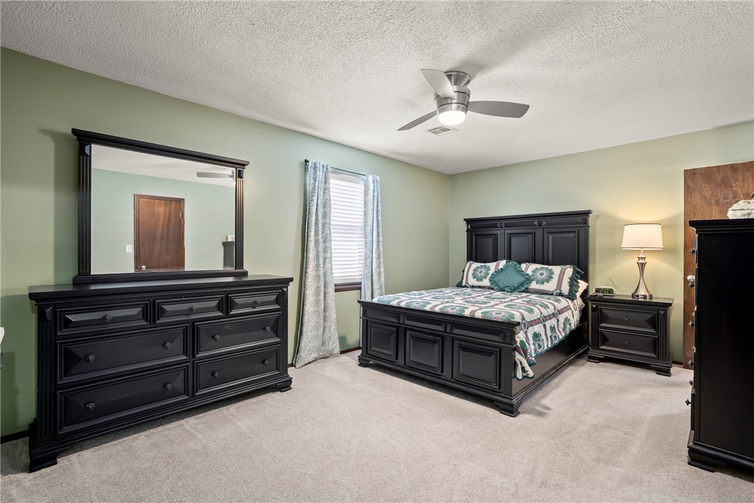 Hickory Hills Sub Siloam Spgs - Residential