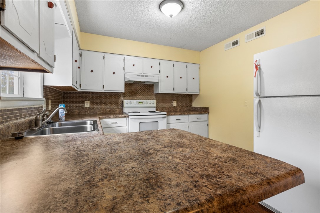 Cedar Ridge Ph Ii - Residential