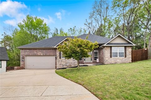 Photo of 5097 W Ridgebury Place, Fayetteville, AR 72704 (MLS # 1341630)