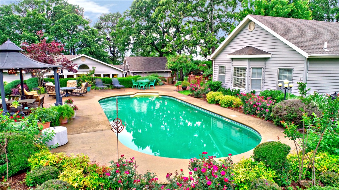 Fayetteville Outlots - Residential