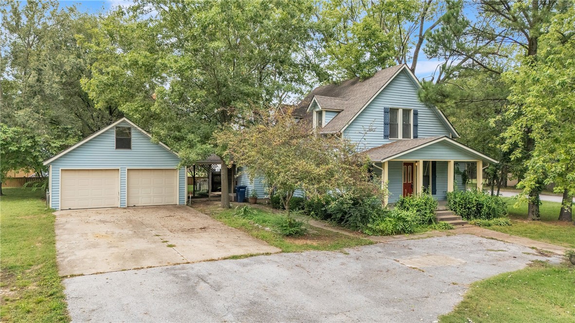 07-17-33-SILOAM SPRINGS - Residential