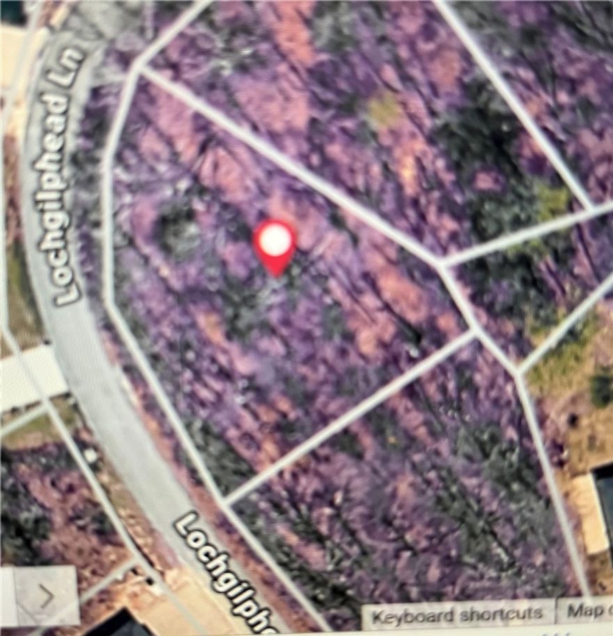 Wide lot that may accommodate side load garage new construction home. Close to highlands center clubhouse and easy access to I49 for easy commute to all that bentonville/Rogers has to offer.