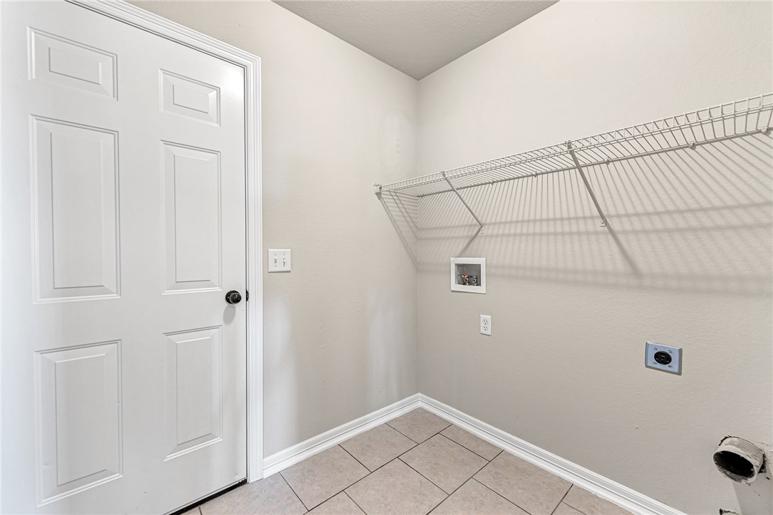 Bellview Residence Add Ph 2 Rogers - Residential