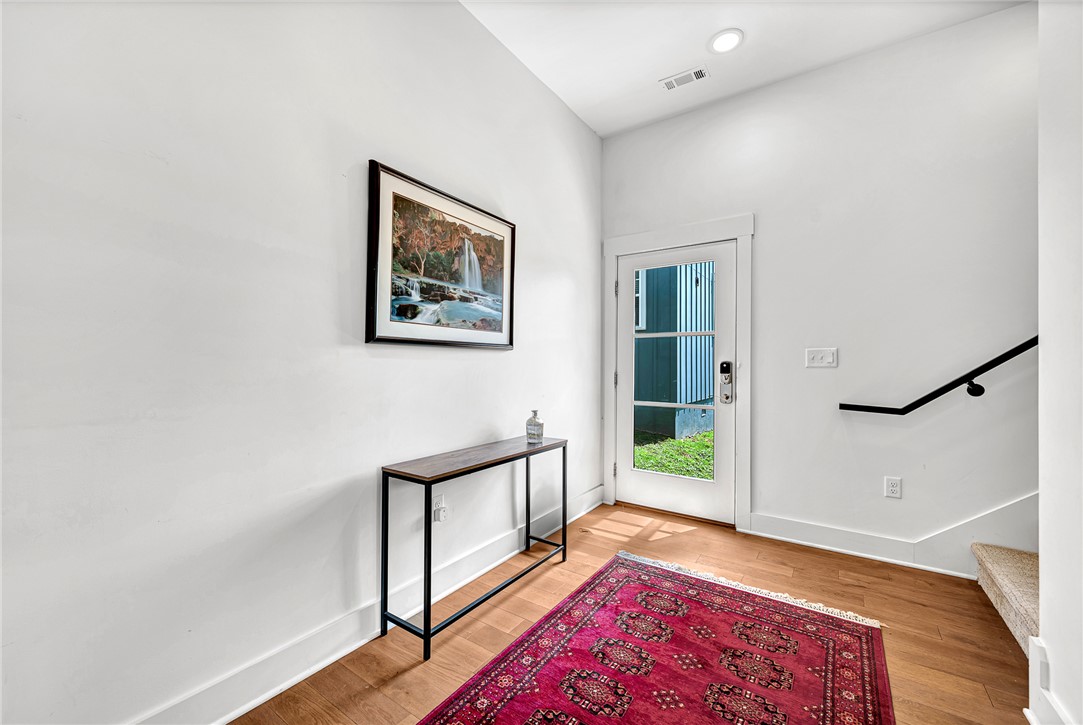 Pubside Horizontal Prop Regime - Residential