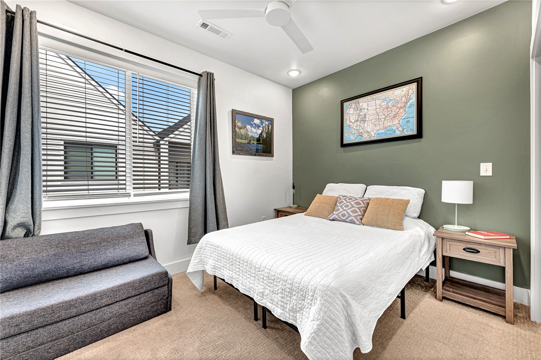 Pubside Horizontal Prop Regime - Residential