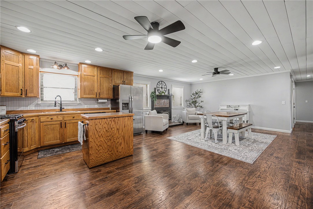 Meadow Park Add Rogers - Residential