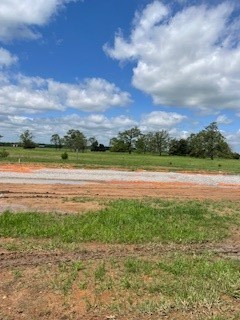 Check's Corner - Land