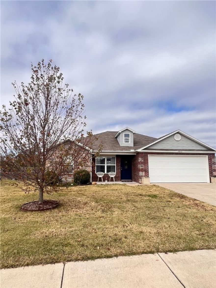 Assumable loan on this like-new 3 BR, 2 Bath home in a picturesque subdivision with split BR concept. Open floor plan with kitchen opening to the living room. Light and bright with vaulted ceilings, utility room with W/D, ample storage, 2 car garage, fenced in back yard with garden area, cozy back patio, and RV/boat parking. Enjoy the perfect blend of rural tranquility and urban convenience. Located a short drive from downtown Rogers, this home is ideal for those seeking a peaceful life style without sacrificing accessibility.