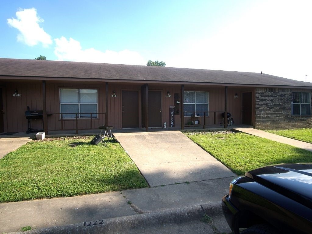 Sunset Manor Ph 2 Rogers - Residential Income