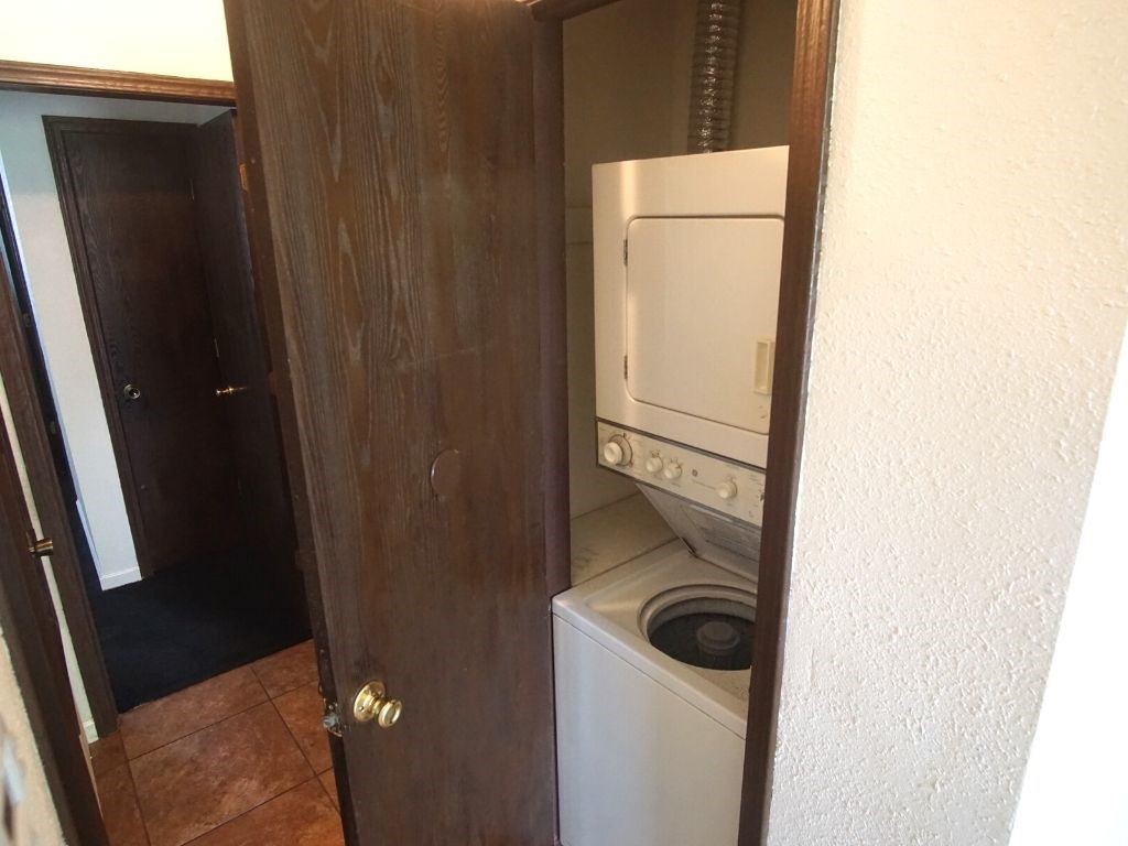 Sunset Manor Ph 2 Rogers - Residential Income