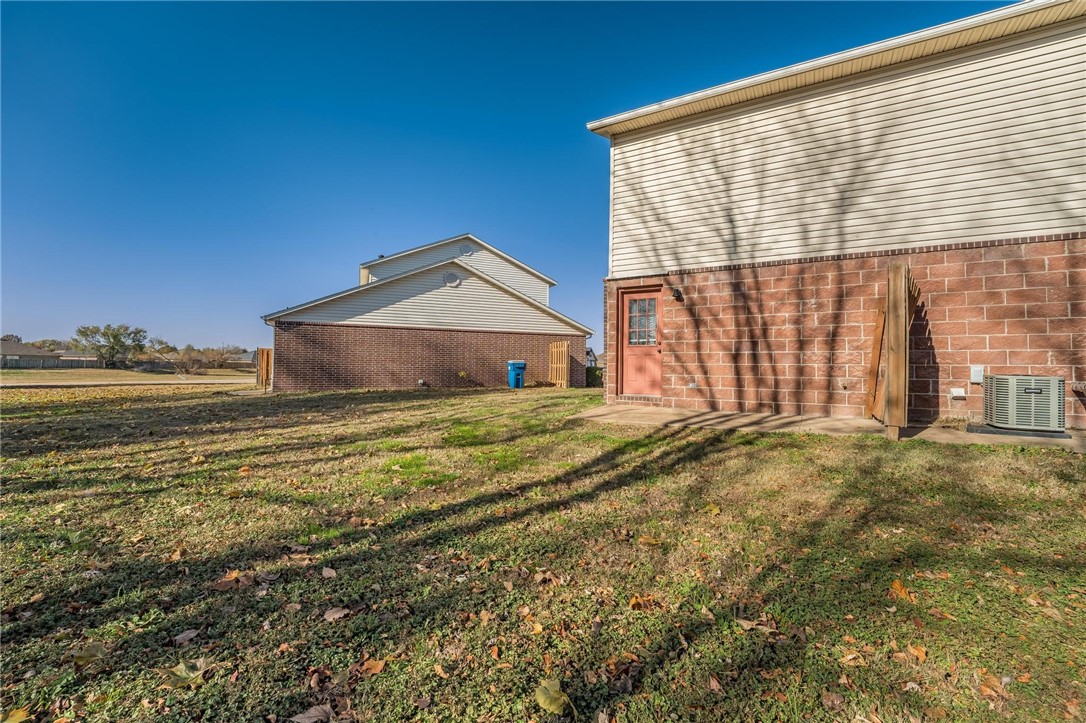 Carriage Square Sub Bentonville - Residential Income