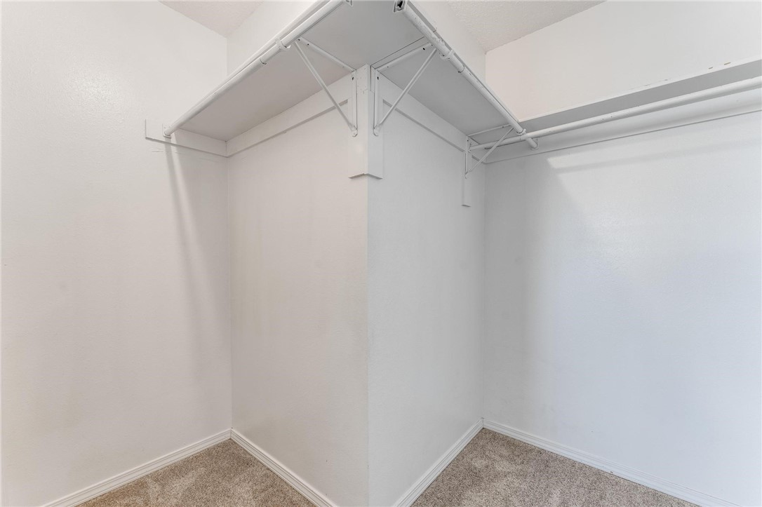 Carriage Square Sub Bentonville - Residential Income