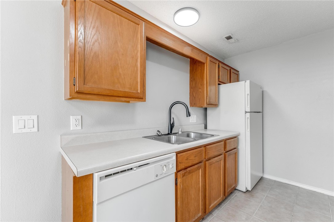 Carriage Square Sub Bentonville - Residential Income