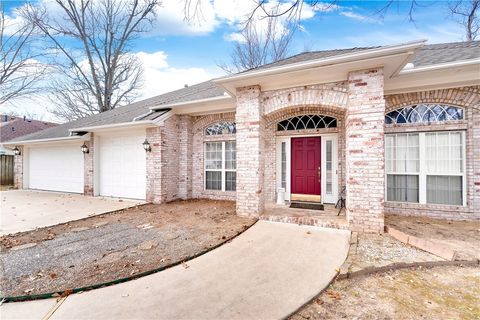 Photo of 1712 S 41st Street, Rogers, AR 72758 (MLS # 1331196)