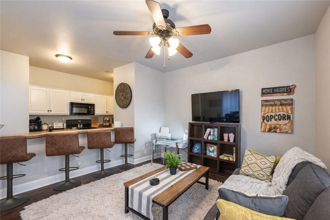 Stadium Centre Cottages Lts 1214 - Residential Lease