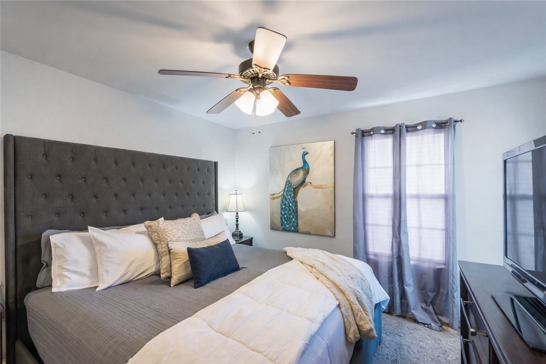 Stadium Centre Cottages Lts 1214 - Residential Lease