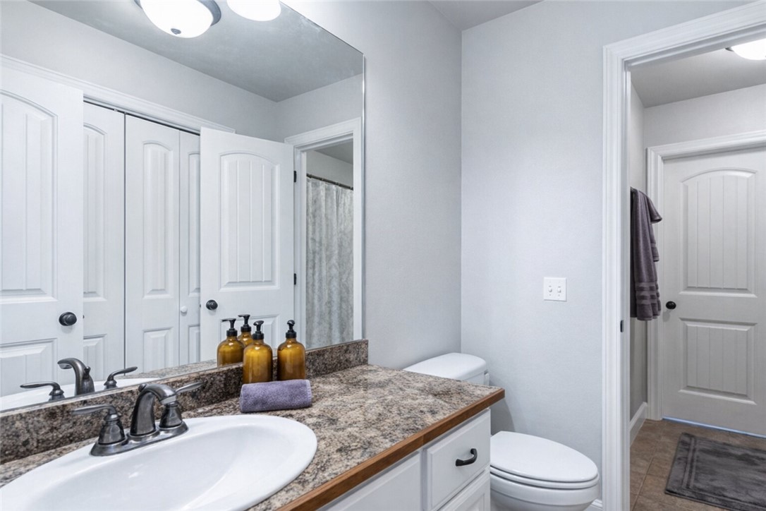 Stadium Centre Cottages Lts 1214 - Residential Lease