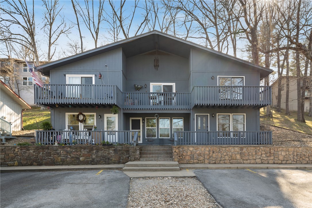 Townhouse Tct 3 A/K/A Drake Court Bvv - Residential