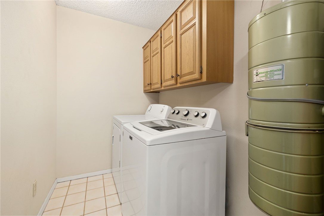 Townhouse Tct 3 A/K/A Drake Court Bvv - Residential